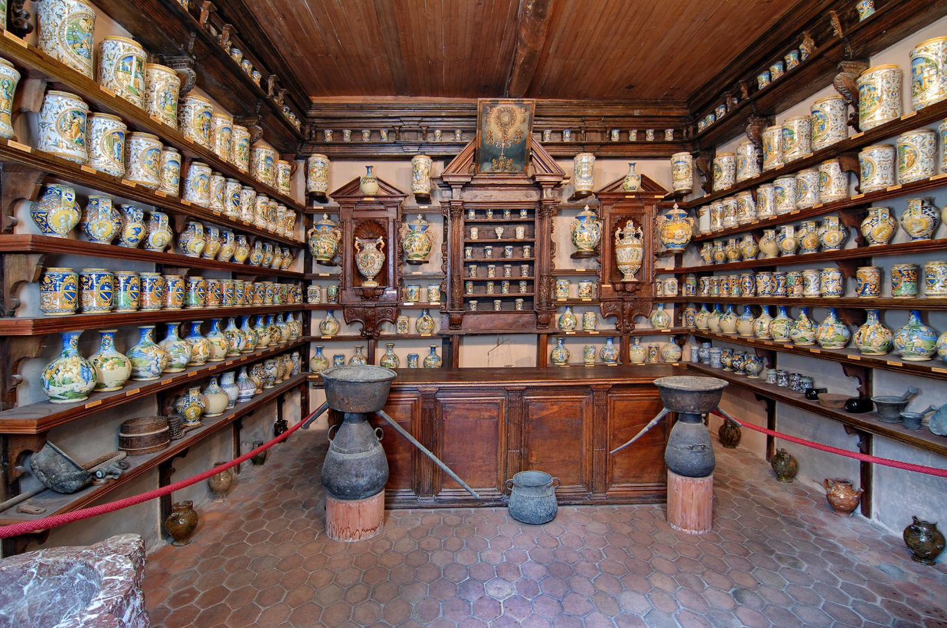 Farmacia Cinquecentesca di Roccavaldina